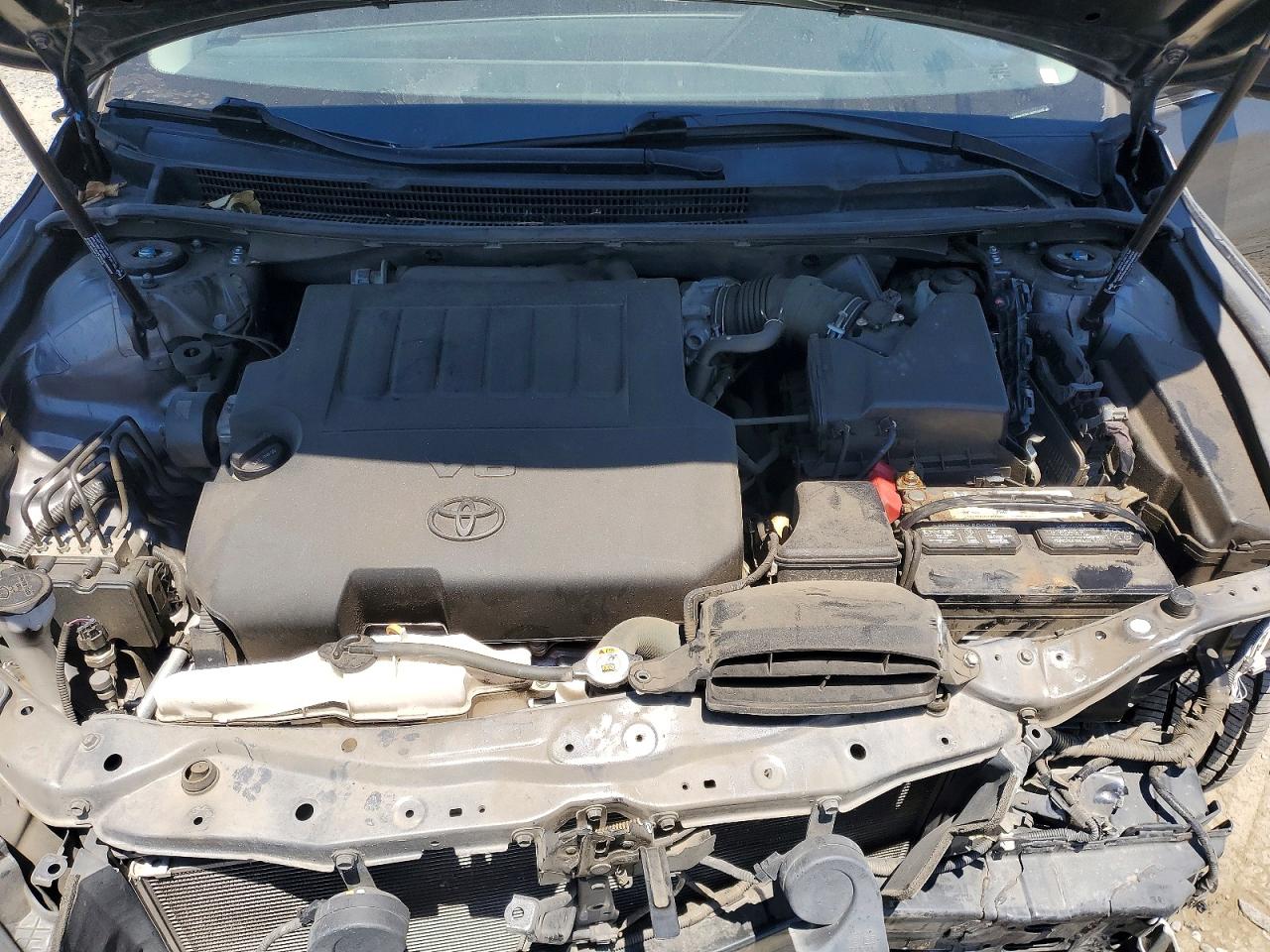 2018 TOYOTA AVALON