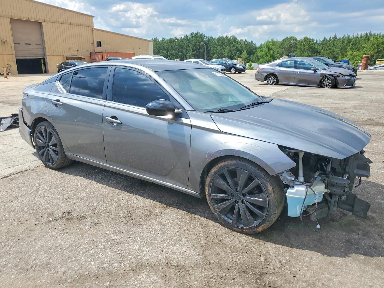 2022 NISSAN ALTIMA