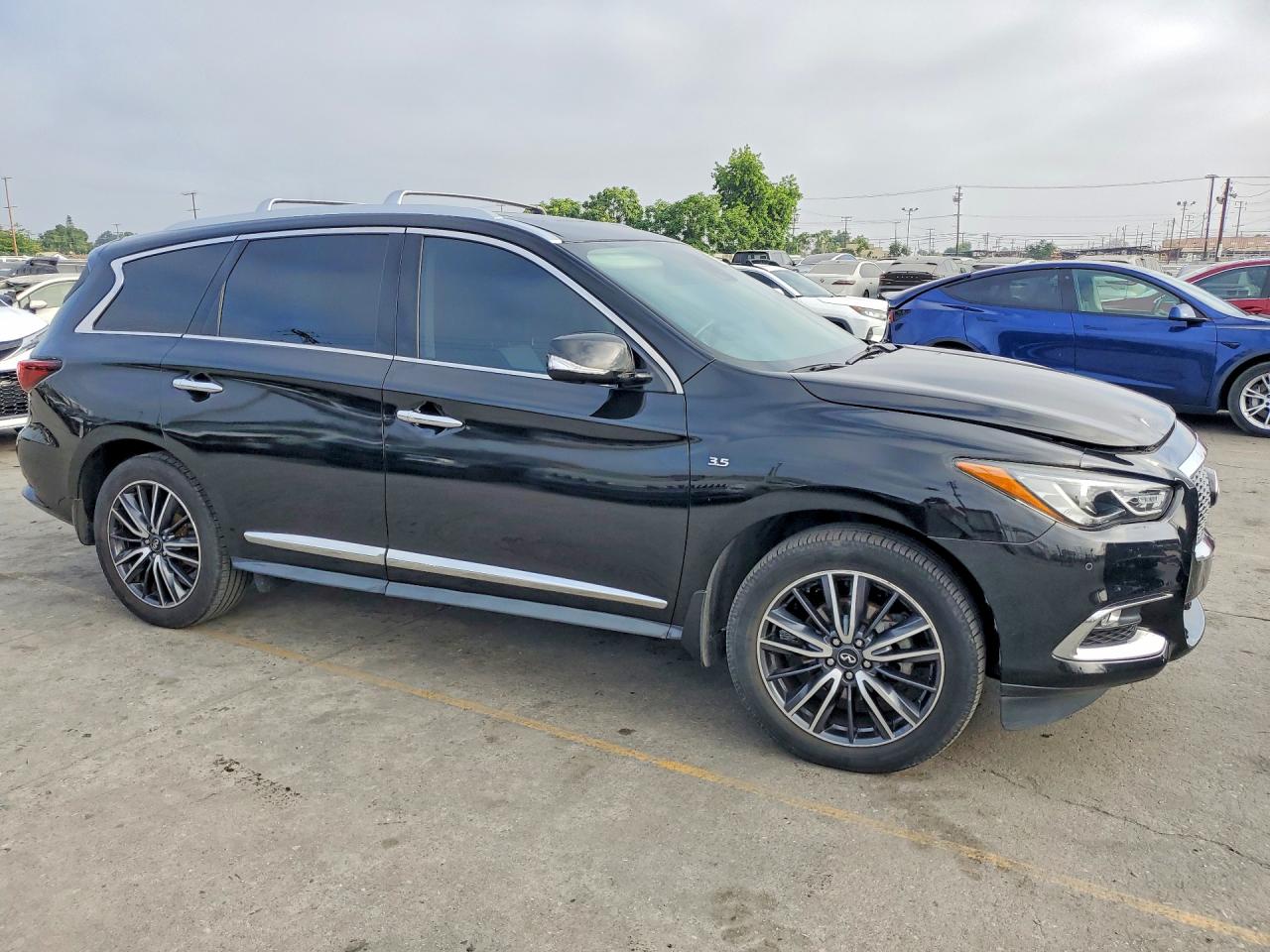 2020 INFINITI QX60