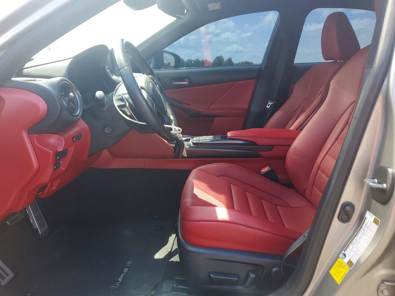 2023 LEXUS IS