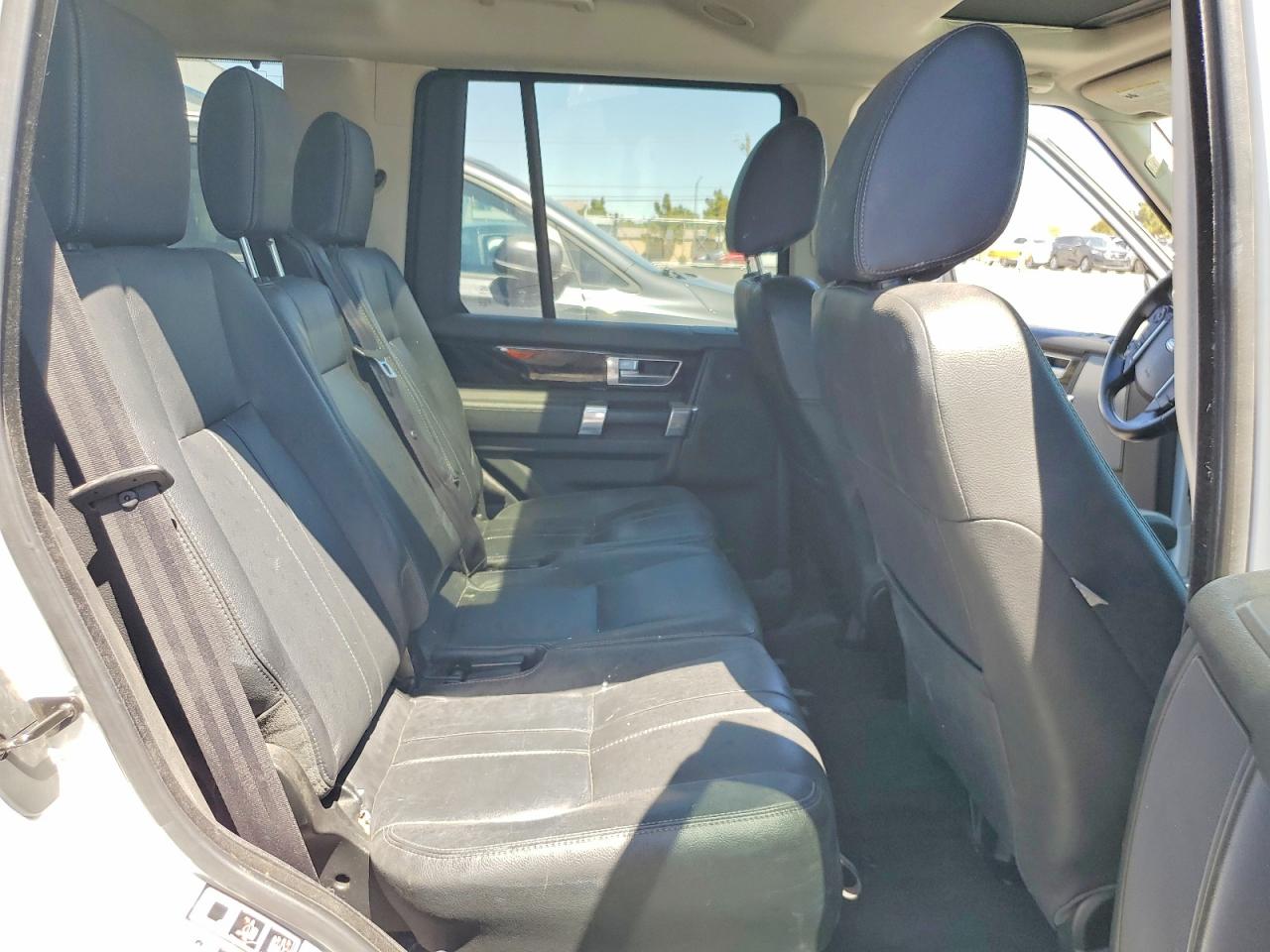 2016 LAND ROVER LR4