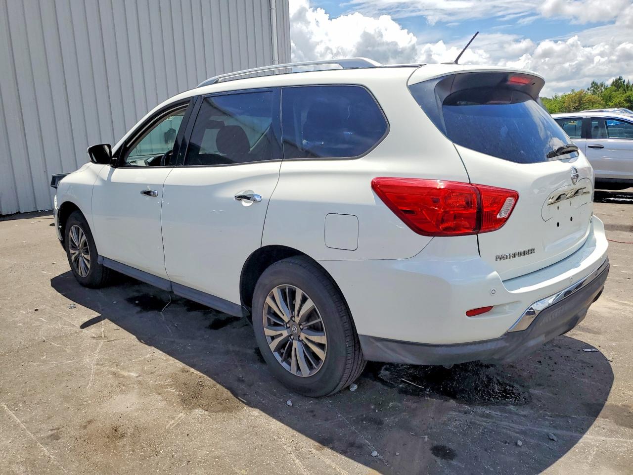 2018 NISSAN PATHFINDER