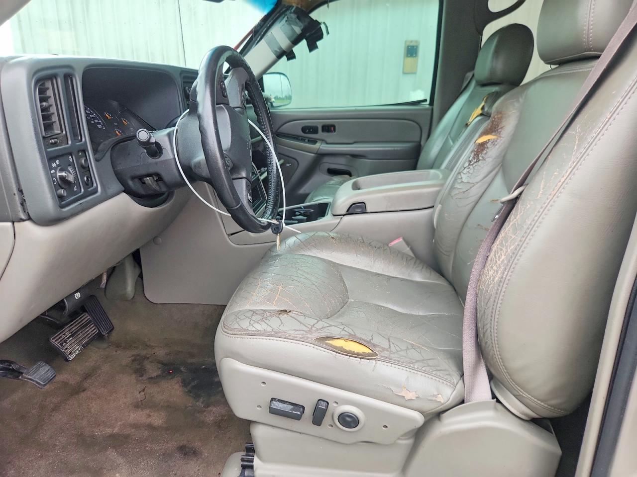 2005 CHEVROLET AVALANCHE