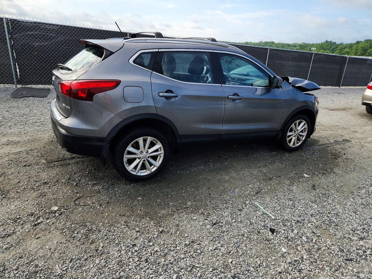 2018 NISSAN ROGUE
