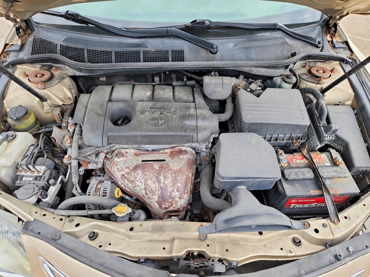 2011 TOYOTA CAMRY