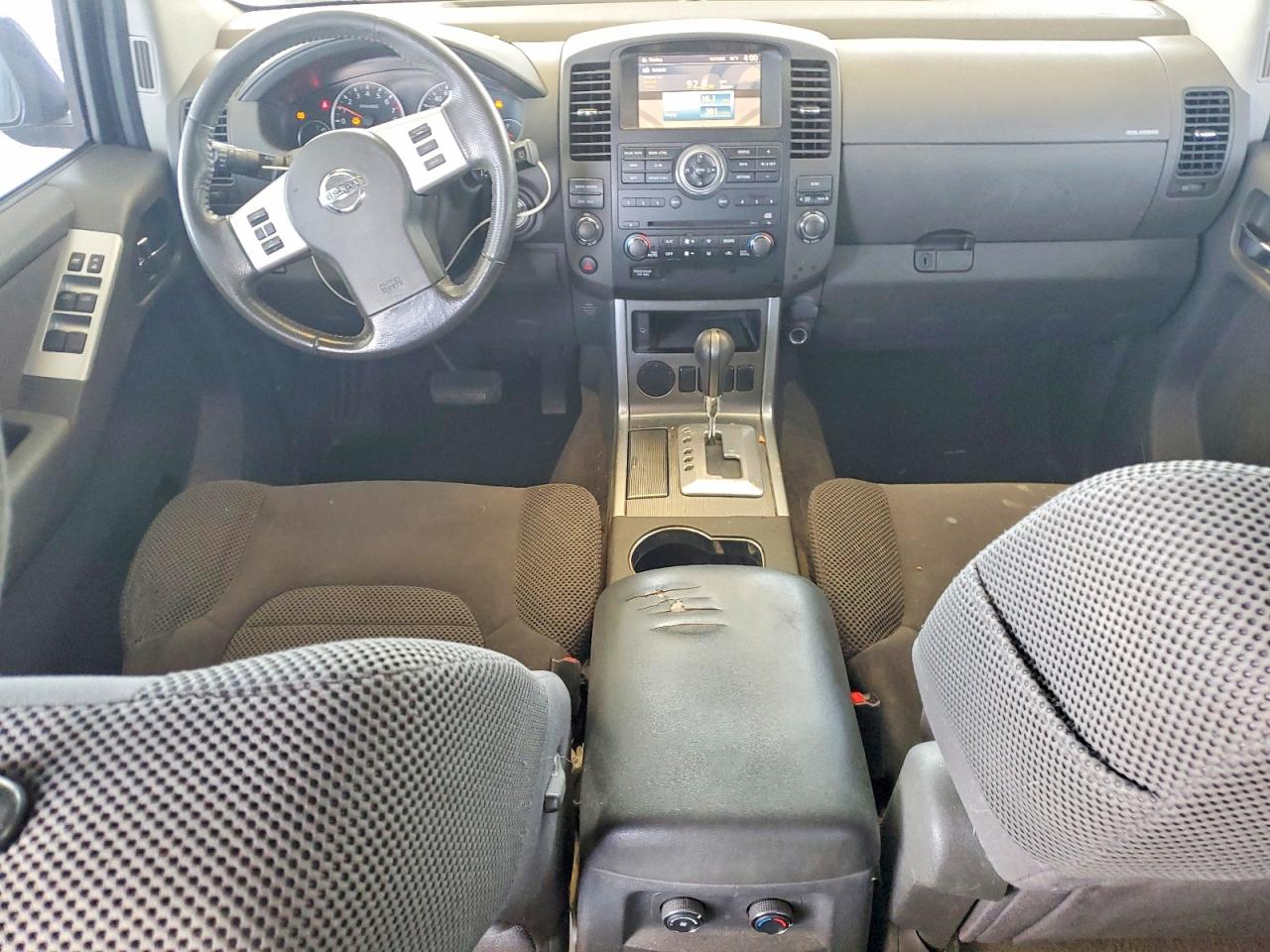 2011 NISSAN PATHFINDER