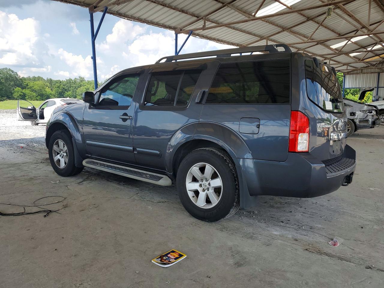 2011 NISSAN PATHFINDER