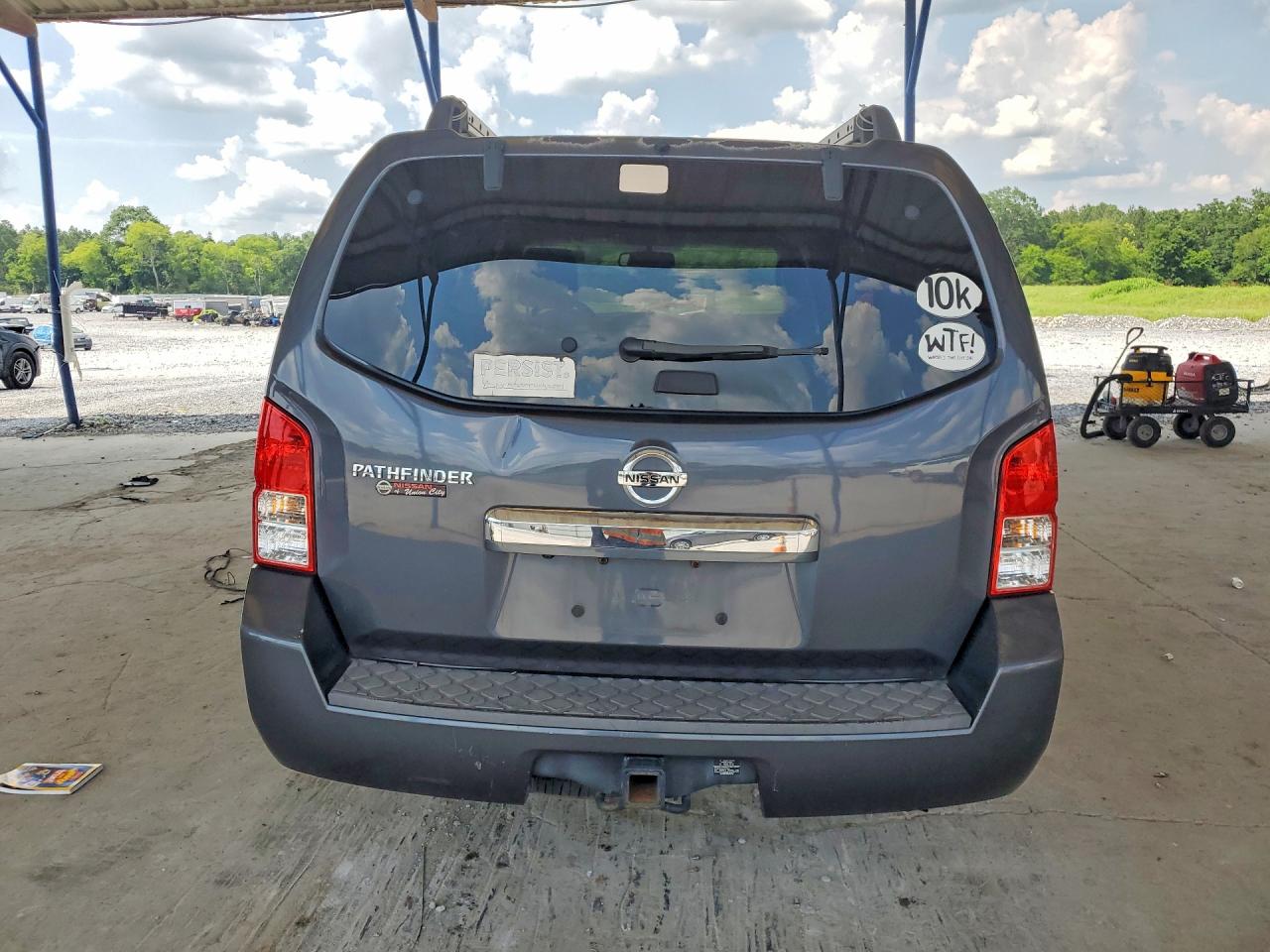 2011 NISSAN PATHFINDER