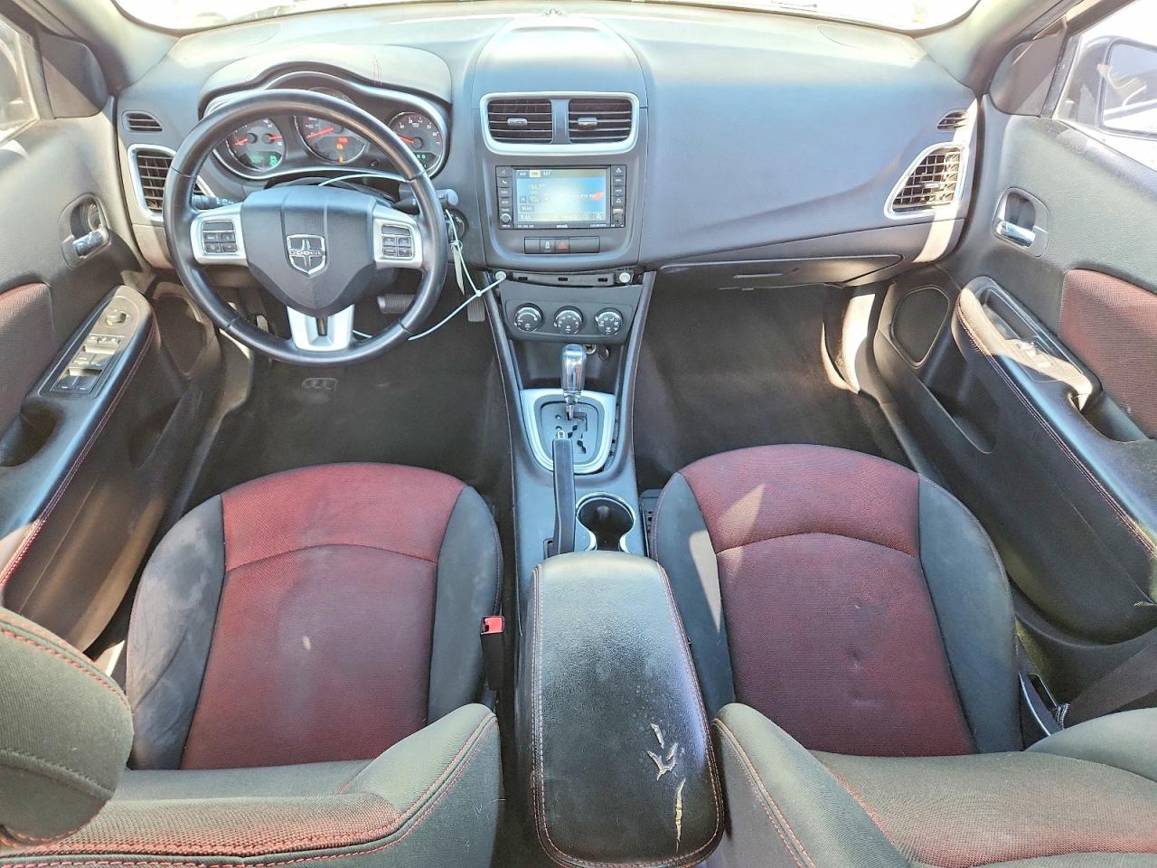2011 DODGE AVENGER