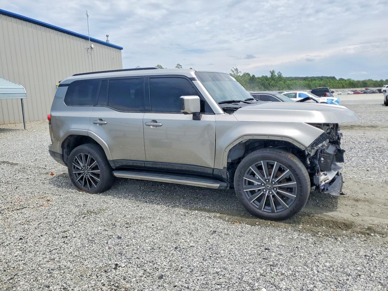 2025 LEXUS GX