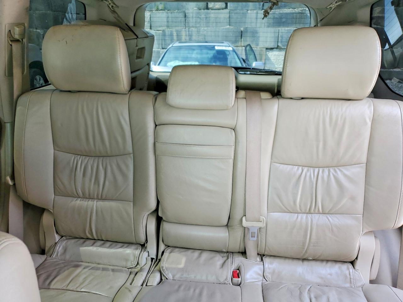 2004 LEXUS GX
