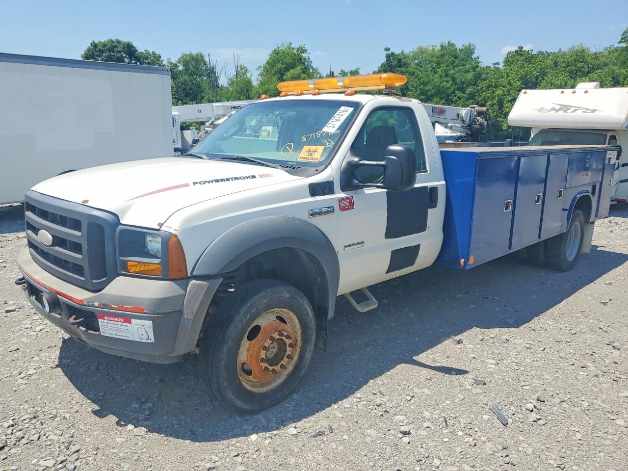 2005 FORD F550
