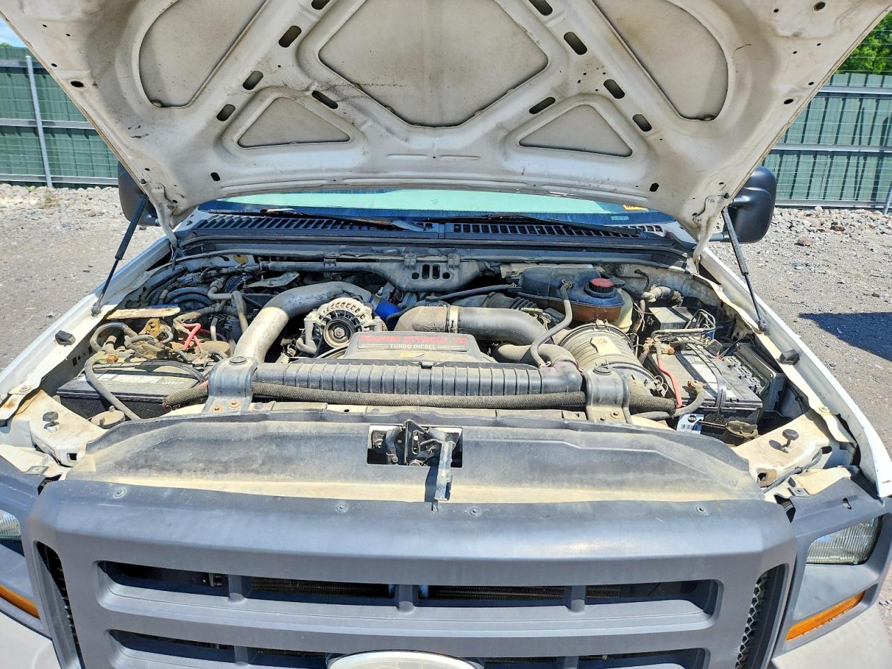 2005 FORD F550