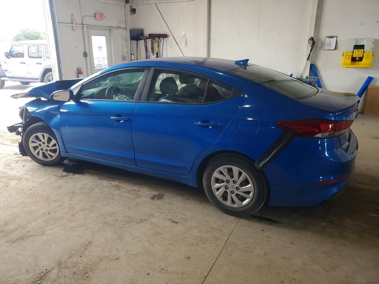 2017 HYUNDAI ELANTRA