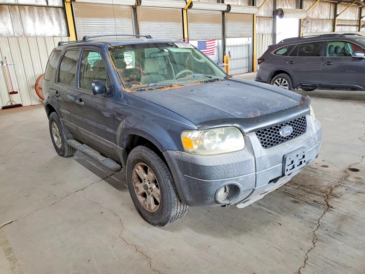 2005 FORD ESCAPE