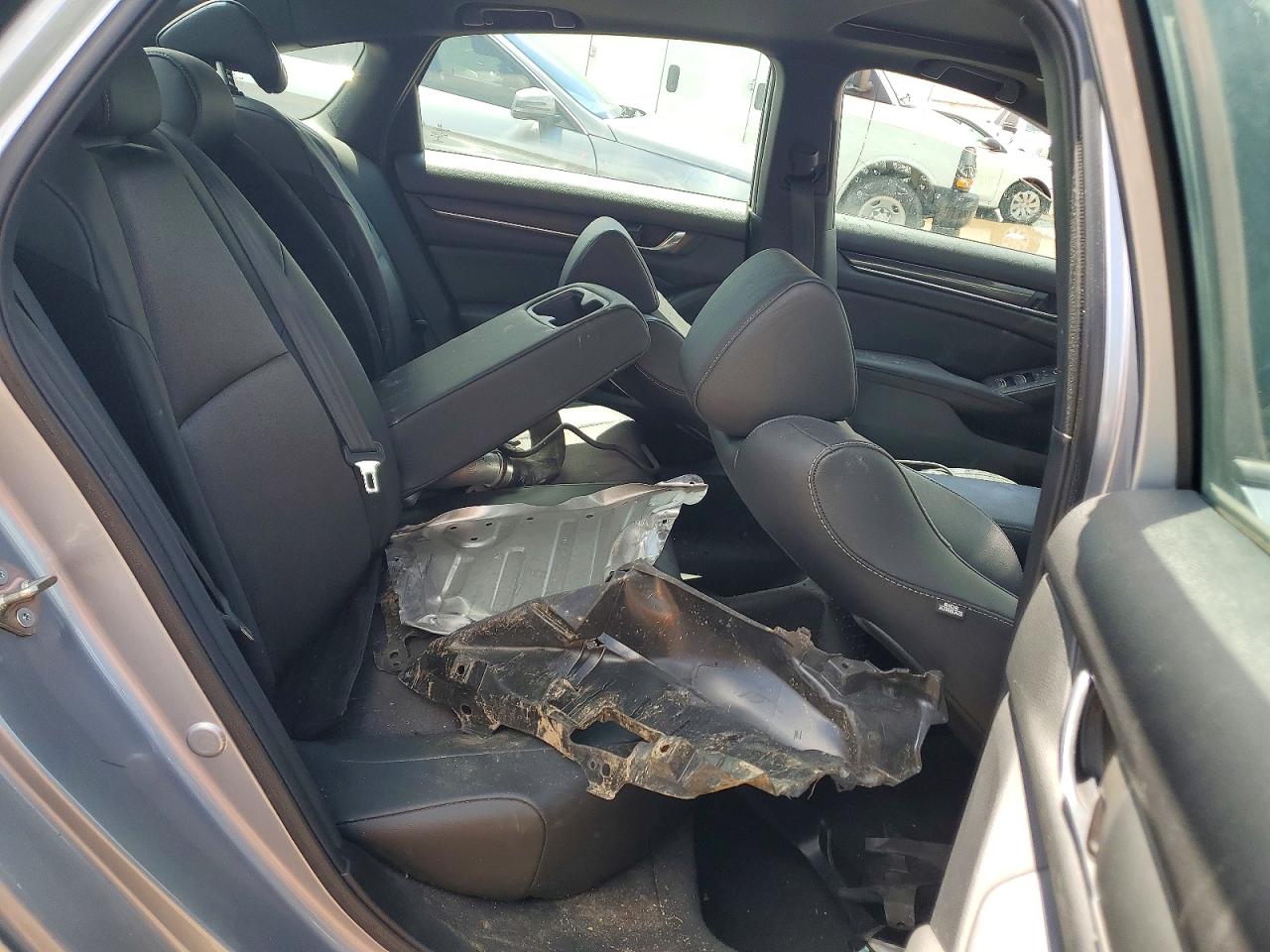 2019 HONDA ACCORD