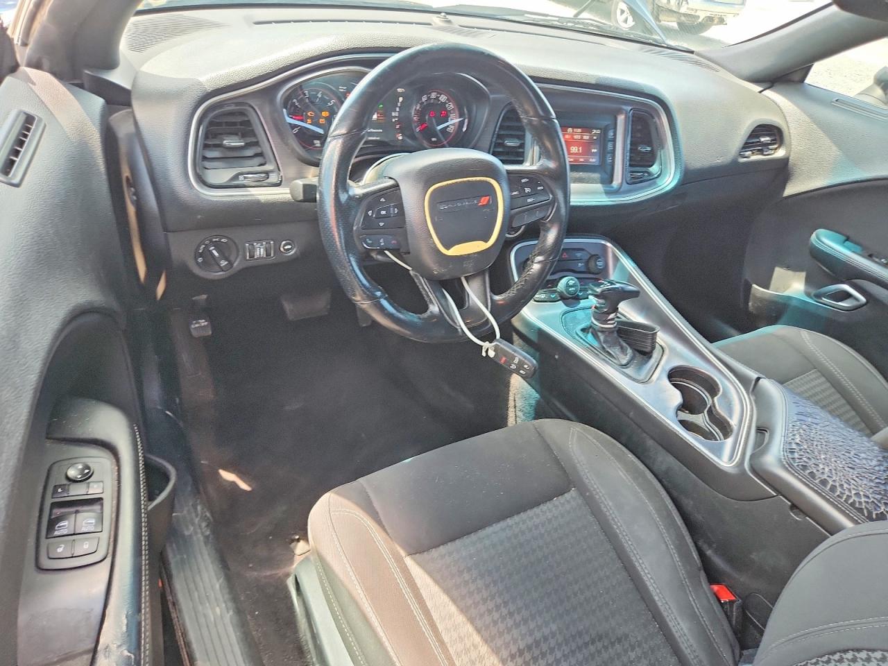 2017 DODGE CHALLENGER
