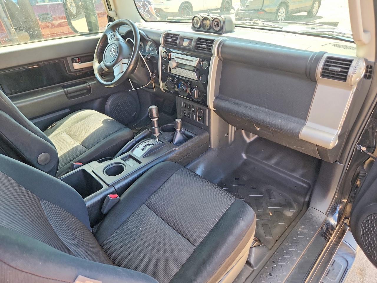 2008 TOYOTA FJ CRUISER