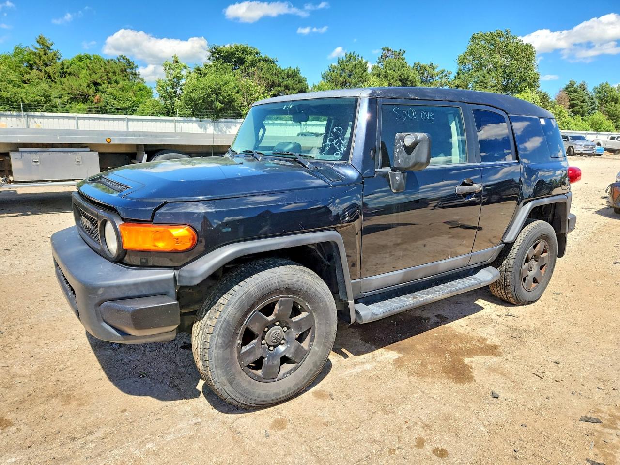 2008 TOYOTA FJ CRUISER