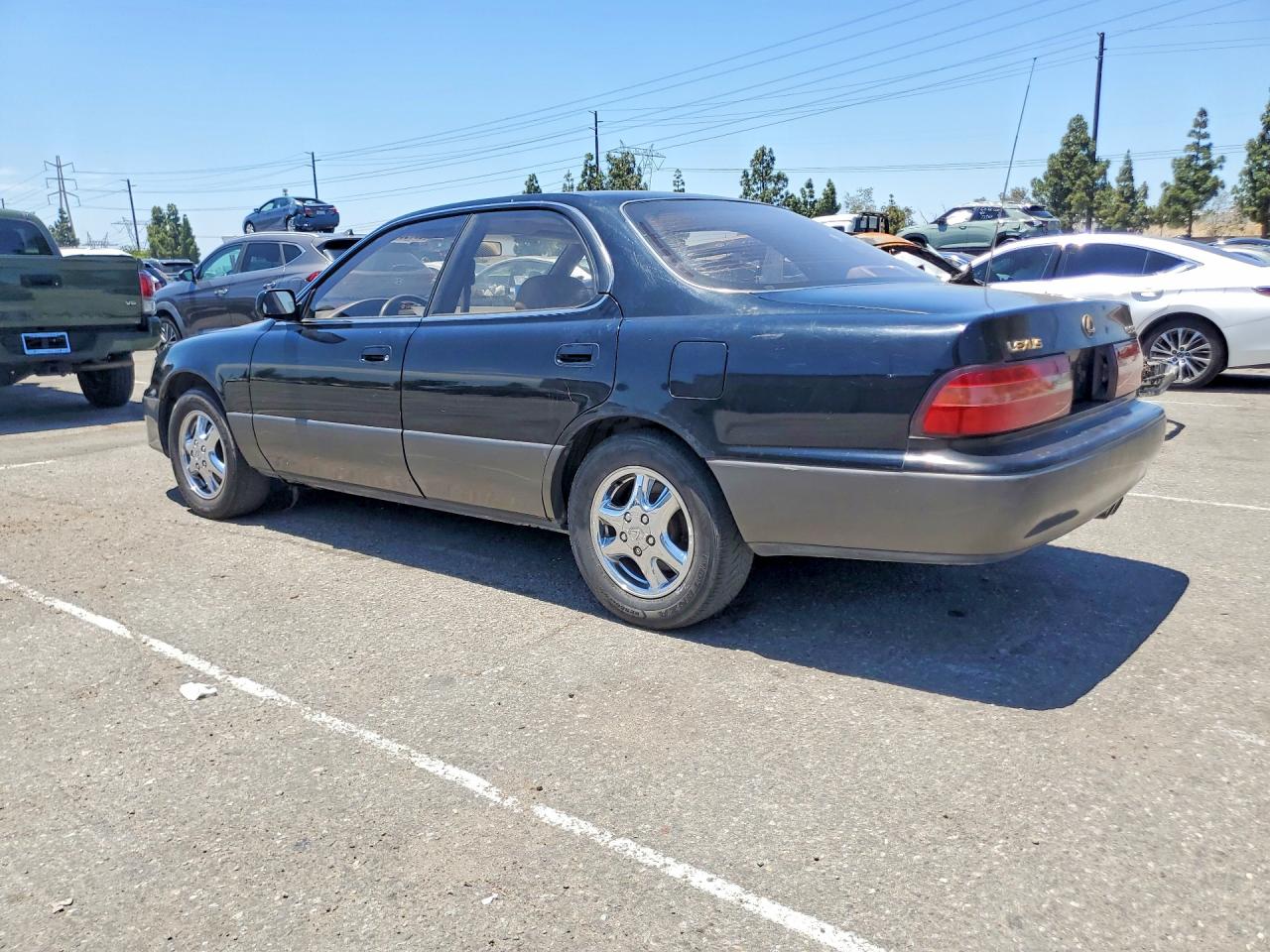1996 LEXUS ES300