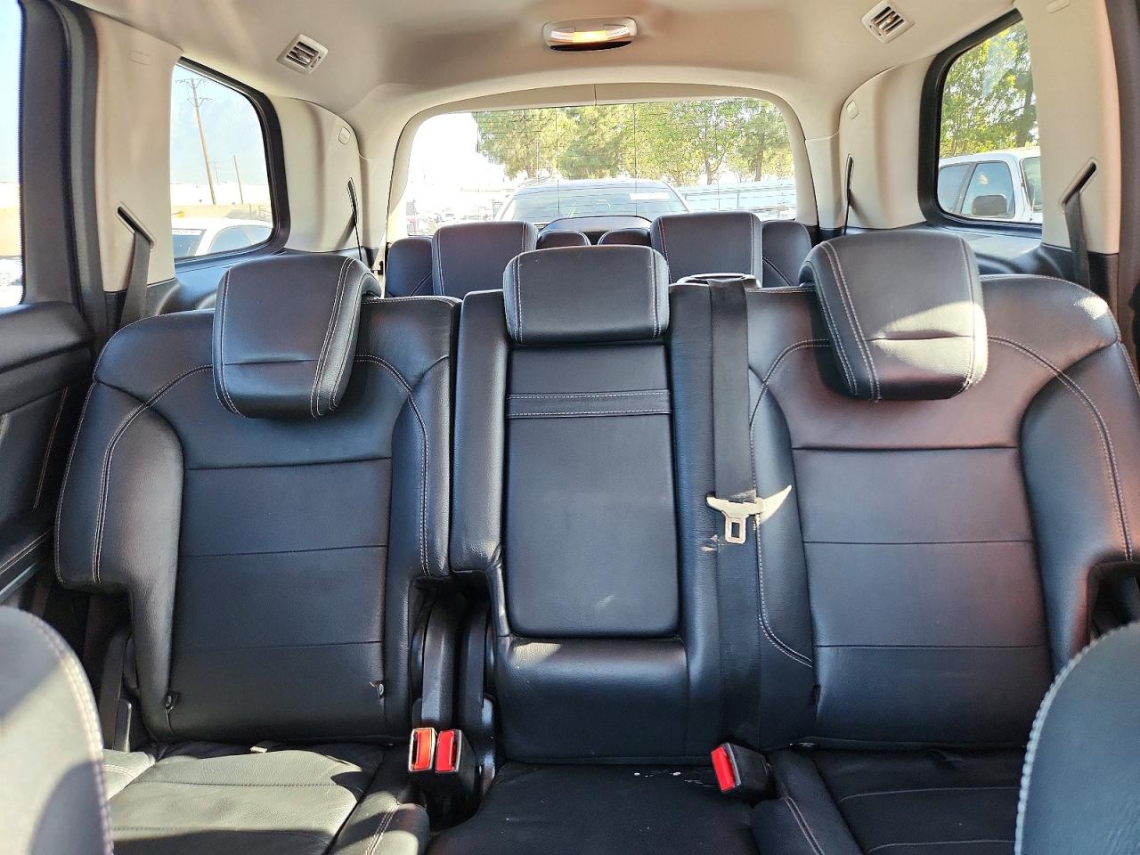 2015 MERCEDES-BENZ GL 550 4MA