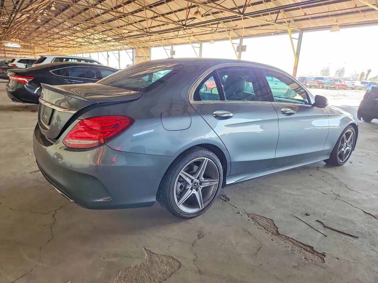 2018 MERCEDES-BENZ C-CLASS