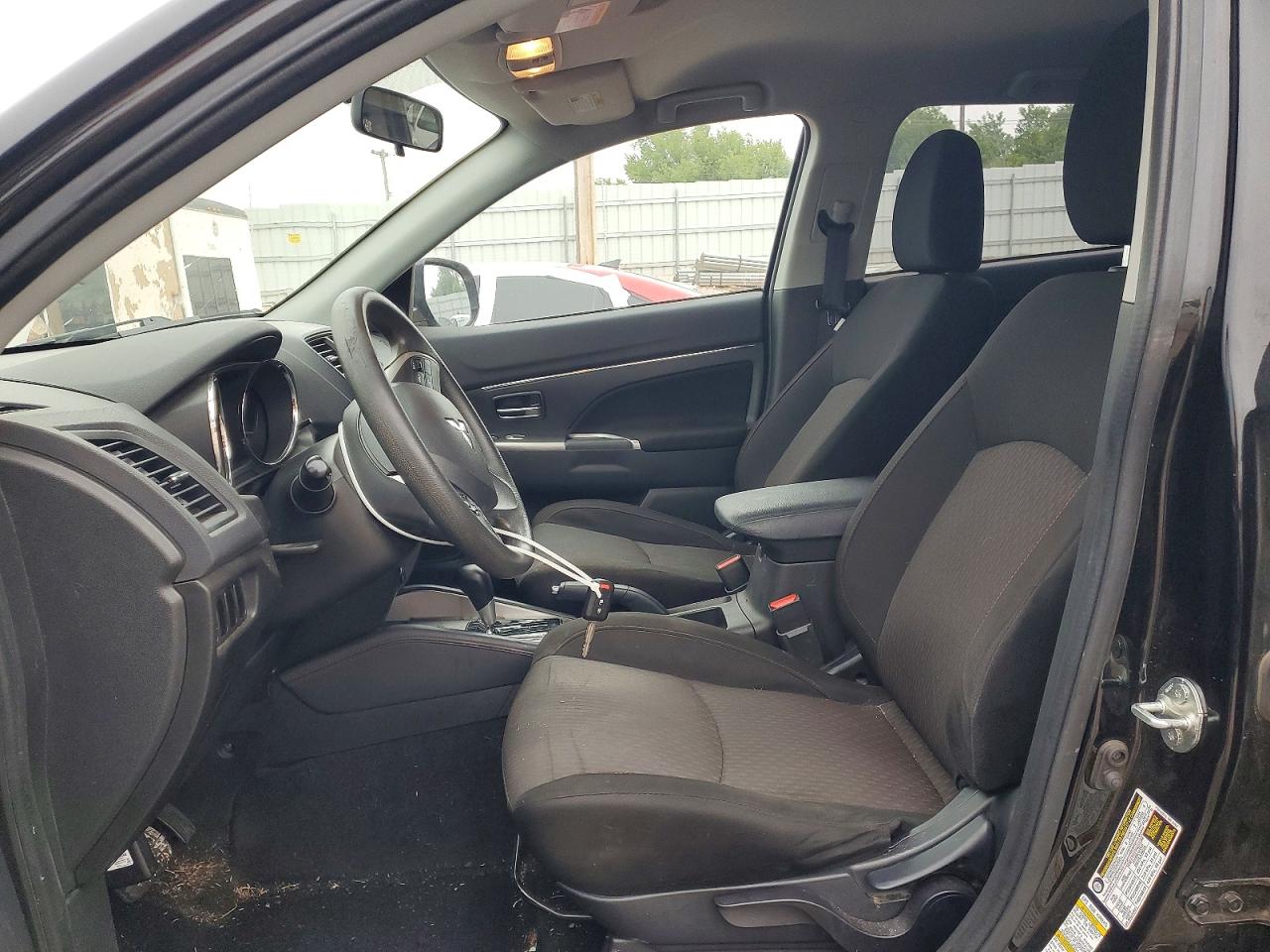 2019 MITSUBISHI OUTLANDER