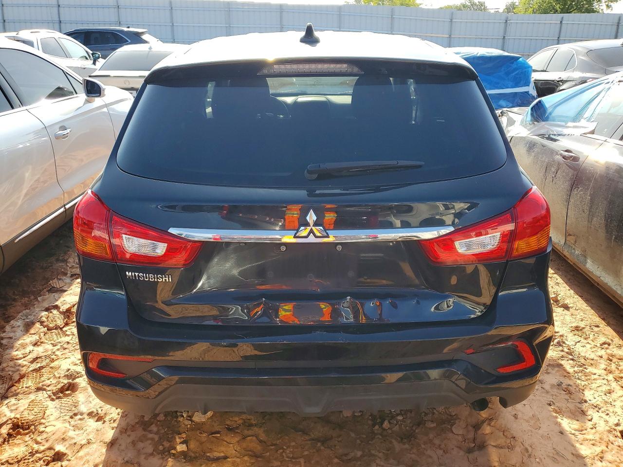 2019 MITSUBISHI OUTLANDER