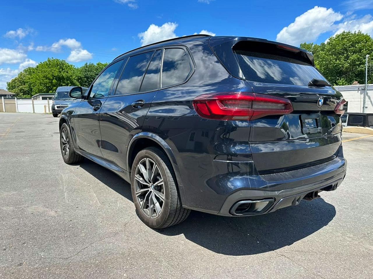 2021 BMW X5