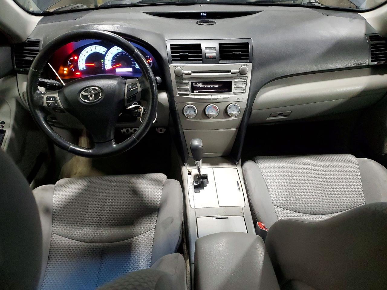 2011 TOYOTA CAMRY