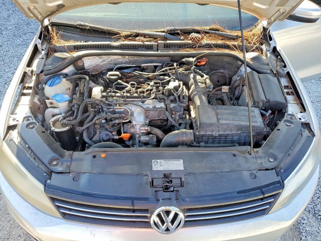 2012 VOLKSWAGEN JETTA