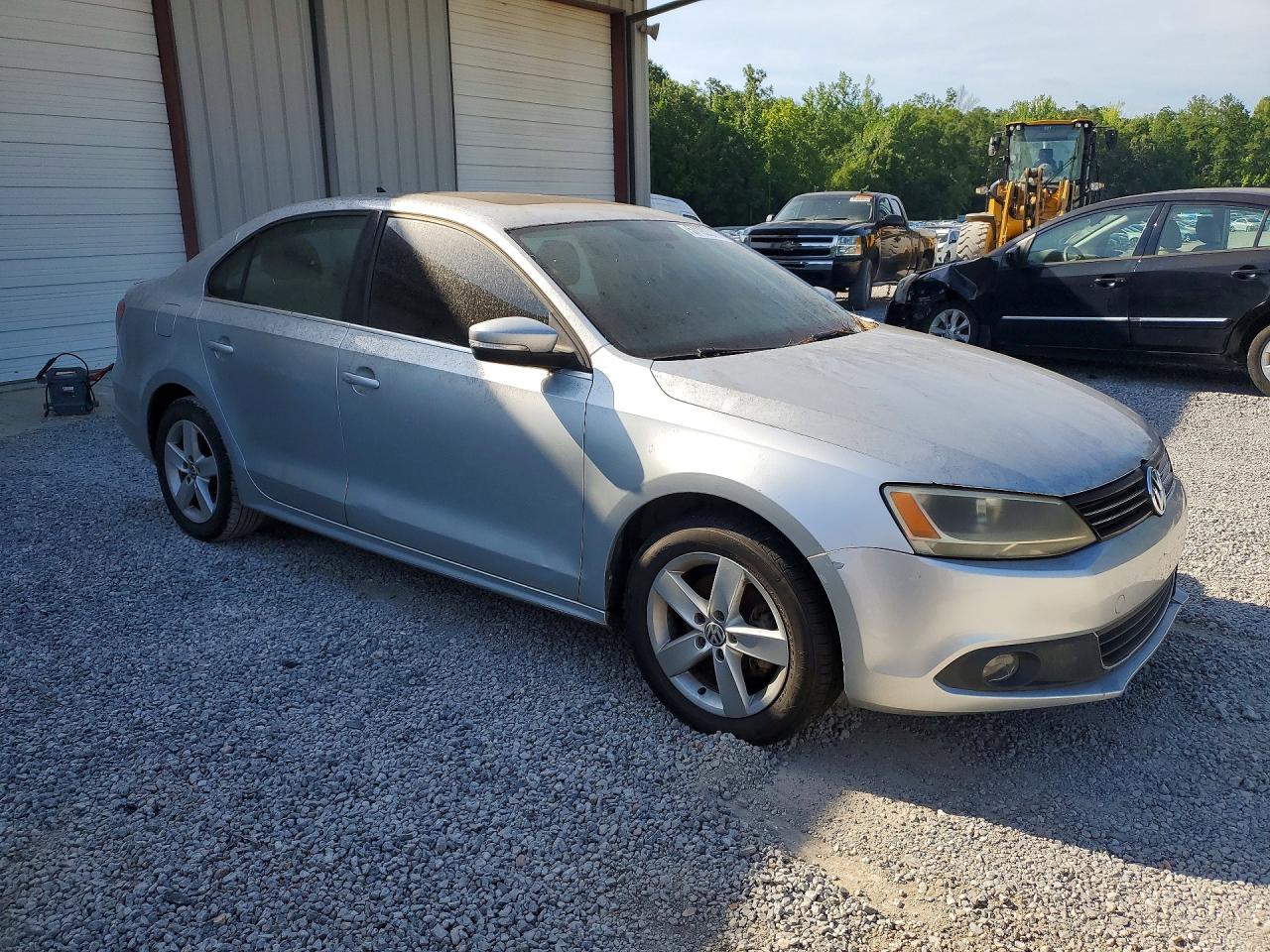 2012 VOLKSWAGEN JETTA