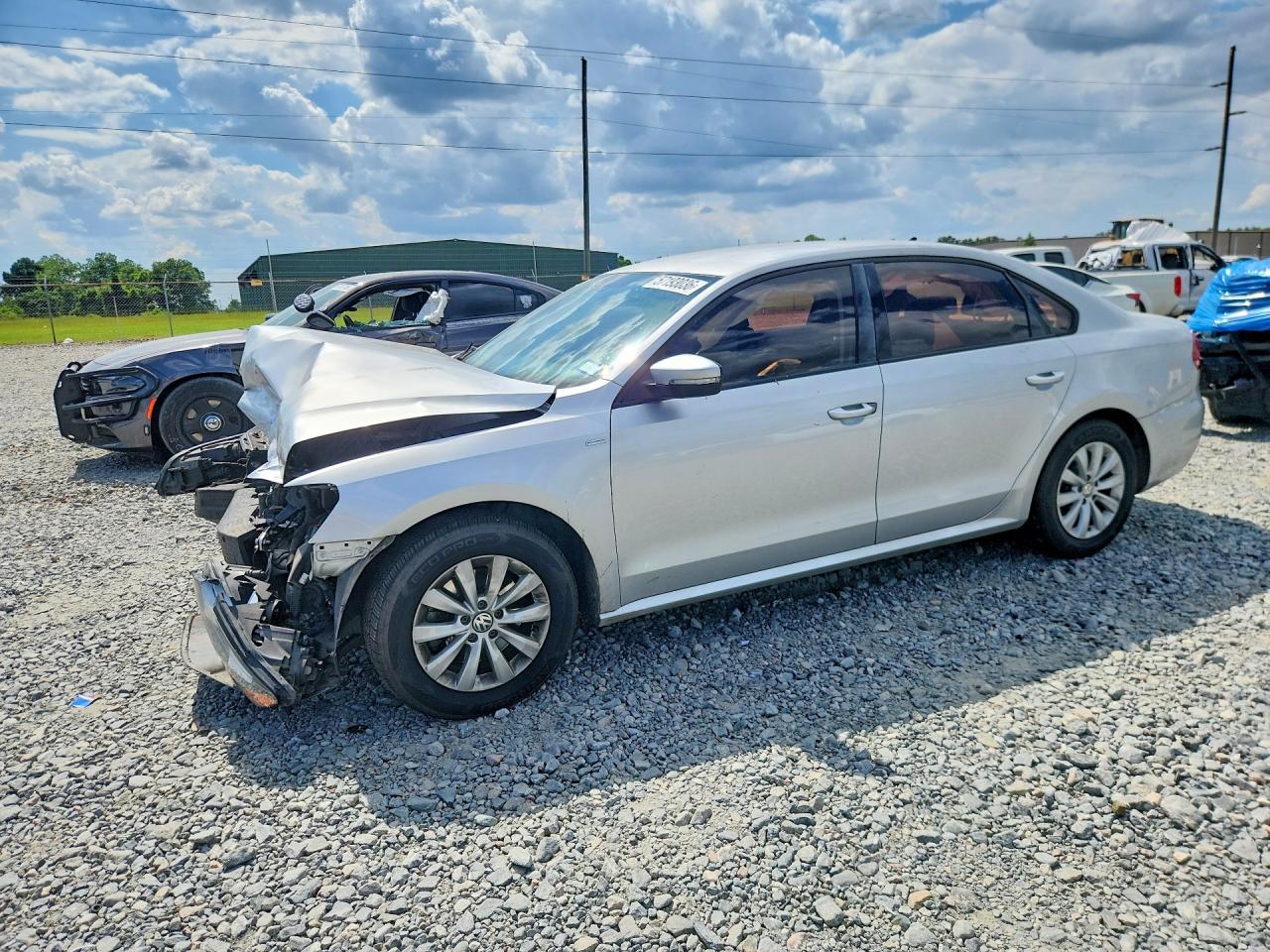 2014 VOLKSWAGEN PASSAT