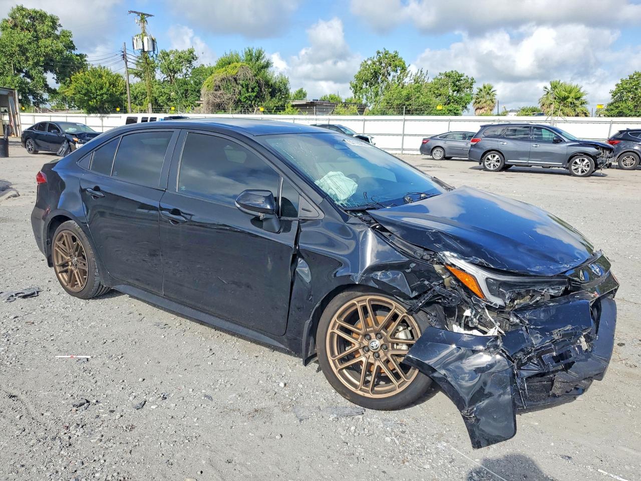 2024 TOYOTA COROLLA