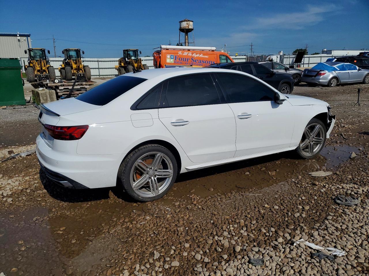 2021 AUDI A4