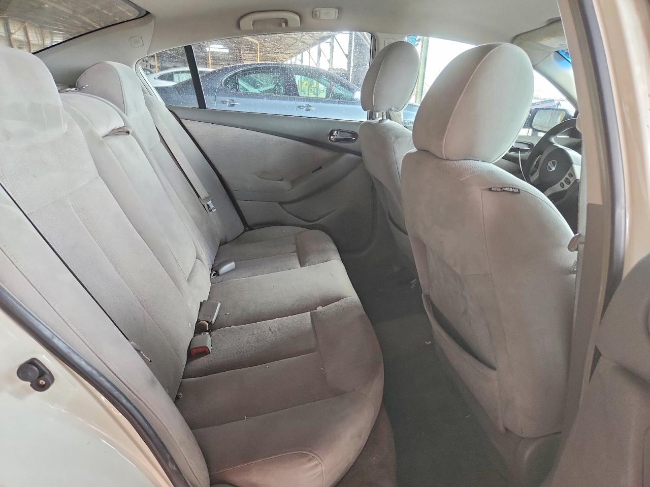 2010 NISSAN ALTIMA