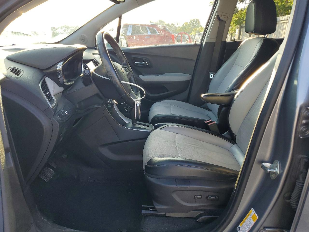2020 CHEVROLET TRAX
