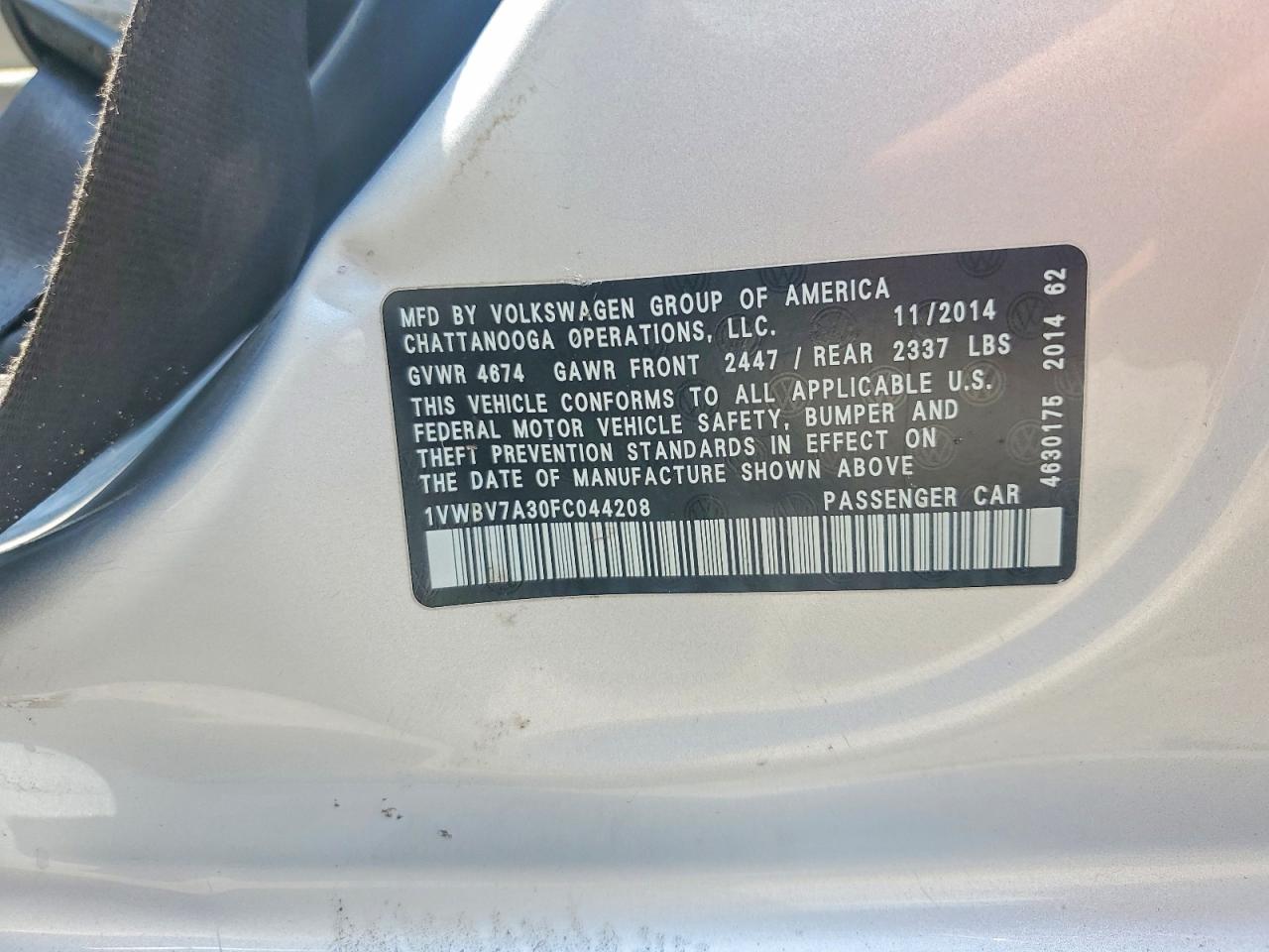 2015 VOLKSWAGEN PASSAT