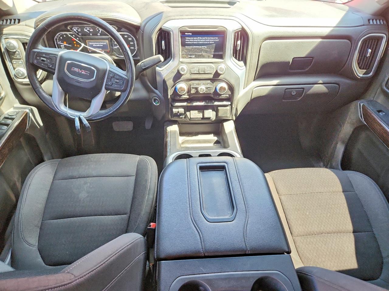 2021 GMC SIERRA