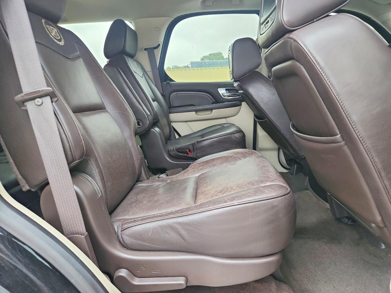 2013 CADILLAC ESCALADE