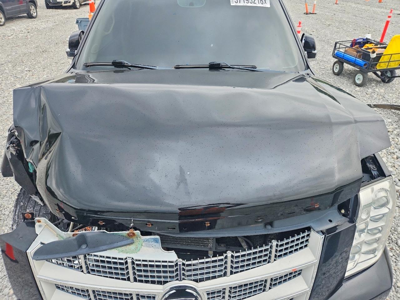 2013 CADILLAC ESCALADE