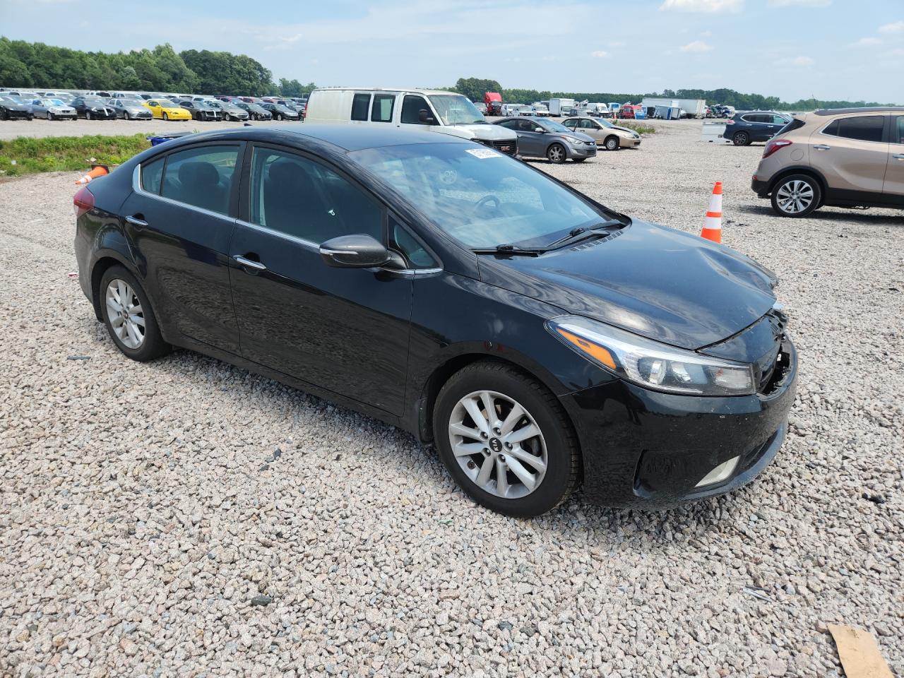 2017 KIA FORTE