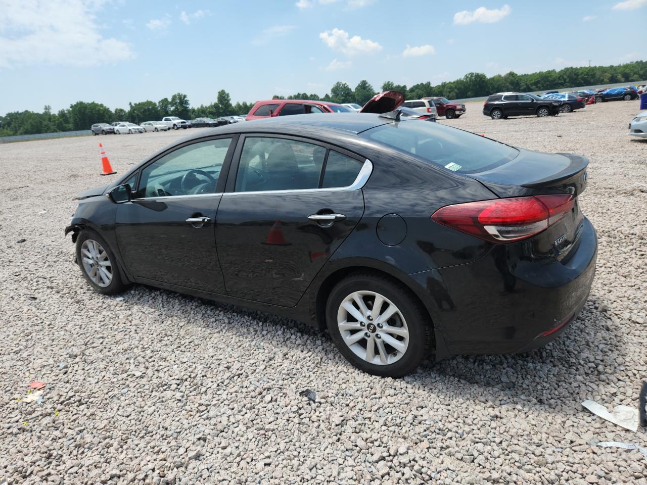 2017 KIA FORTE