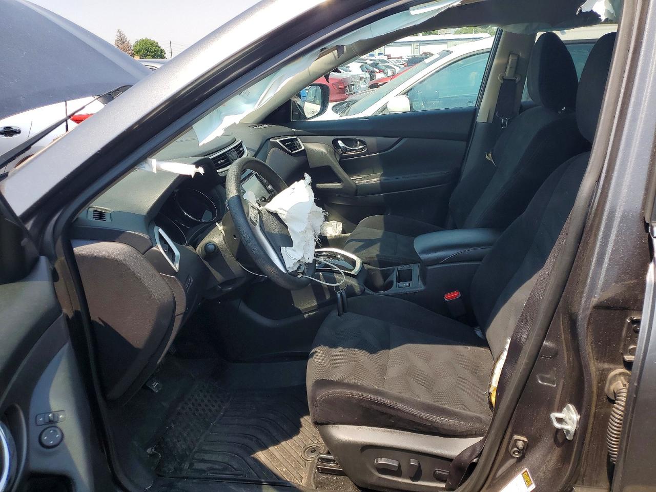 2016 NISSAN ROGUE
