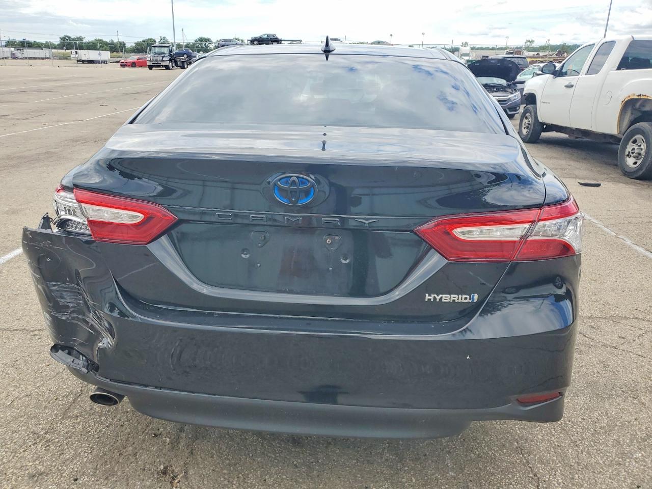 2020 TOYOTA CAMRY