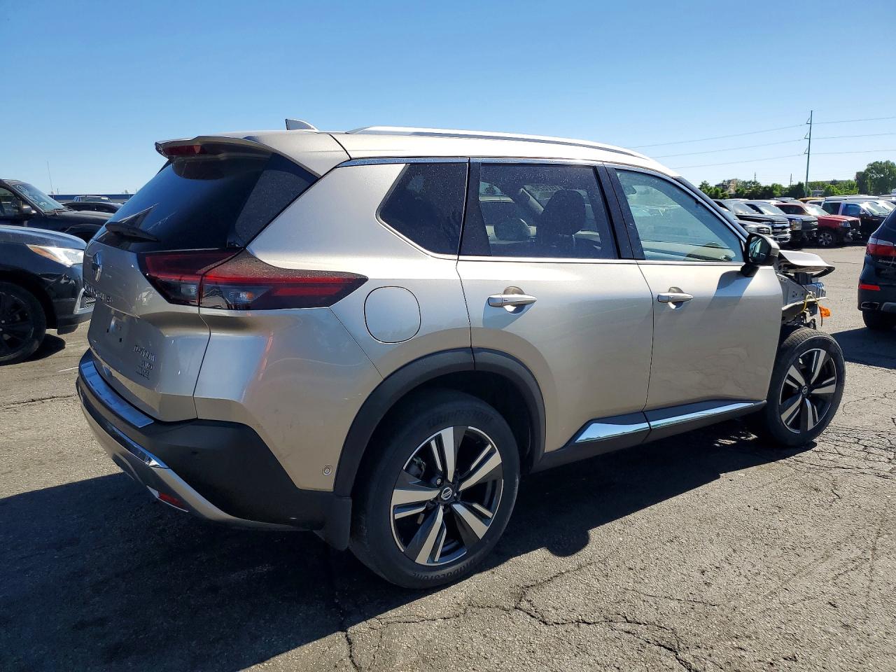 2021 NISSAN ROGUE