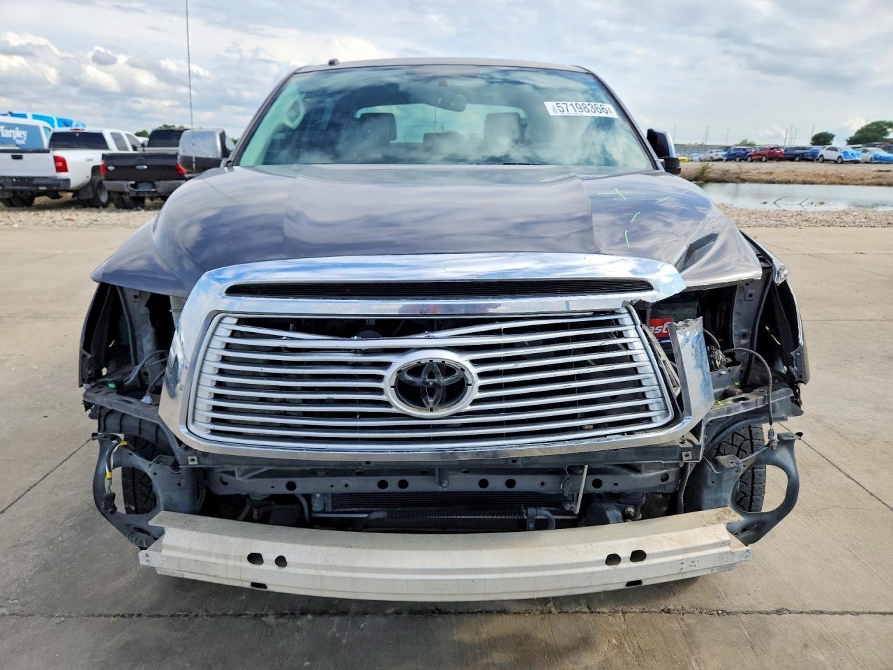 2012 TOYOTA TUNDRA