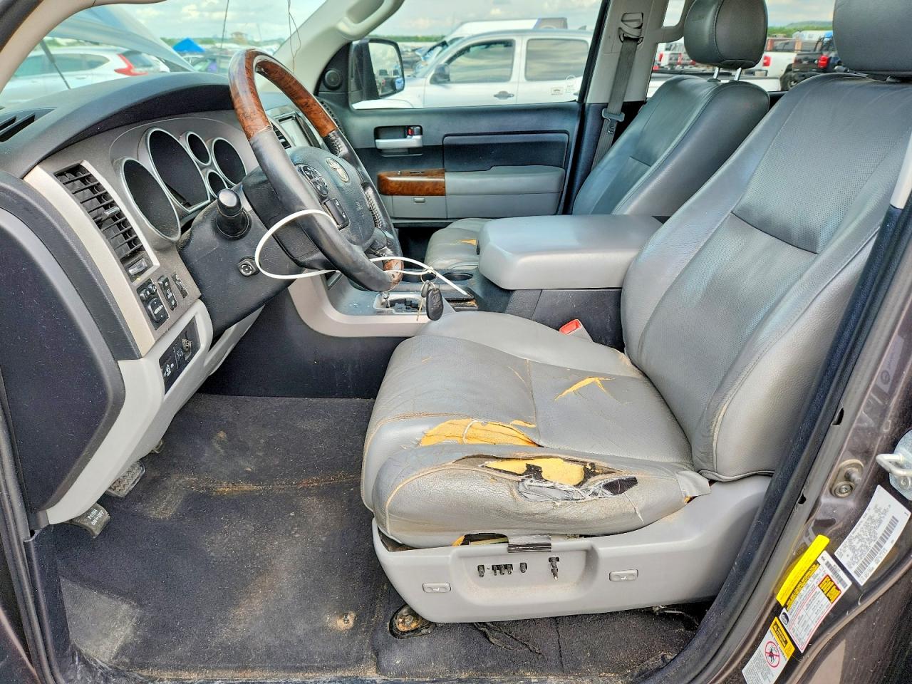 2012 TOYOTA TUNDRA