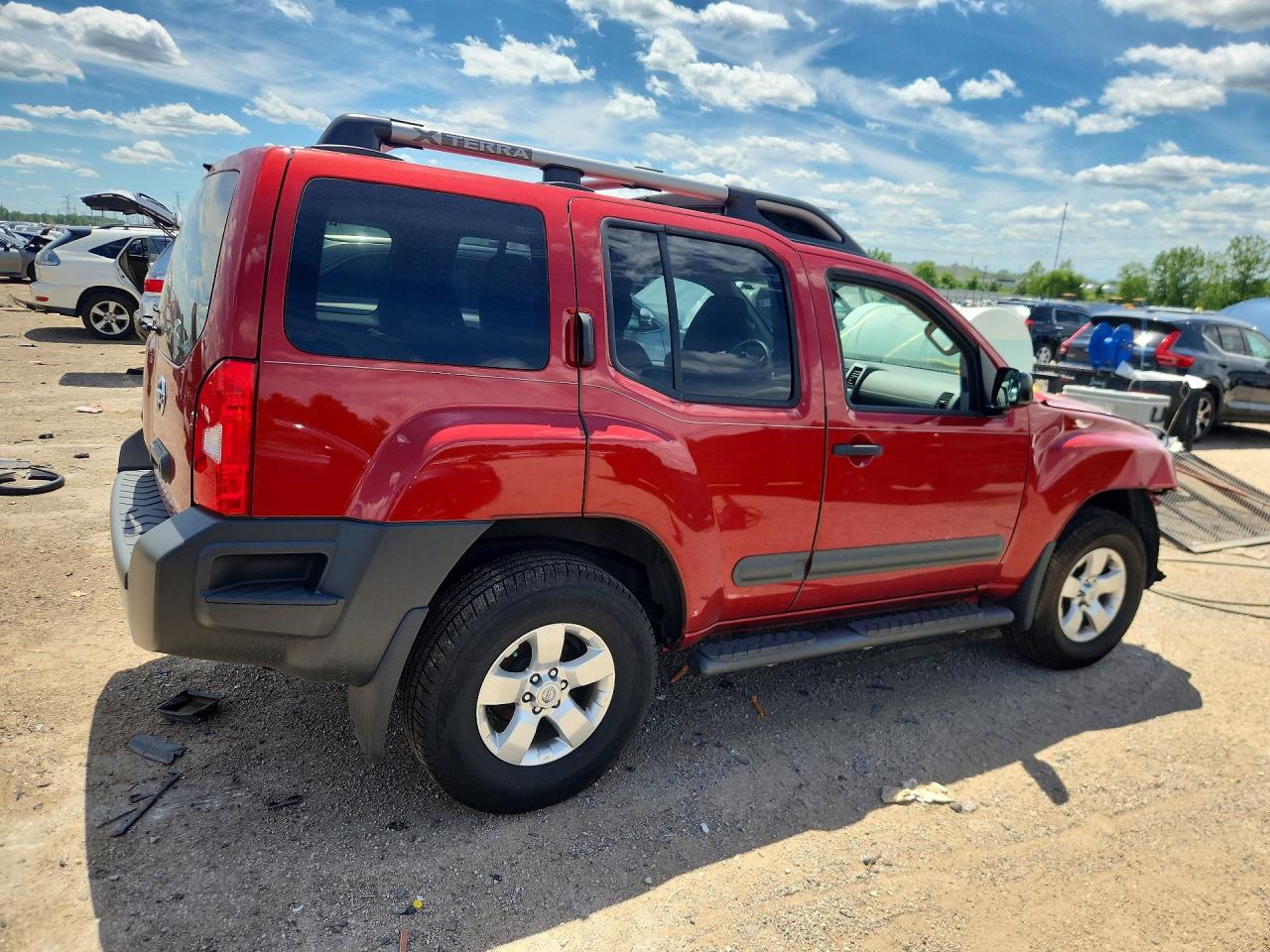 2013 NISSAN XTERRA