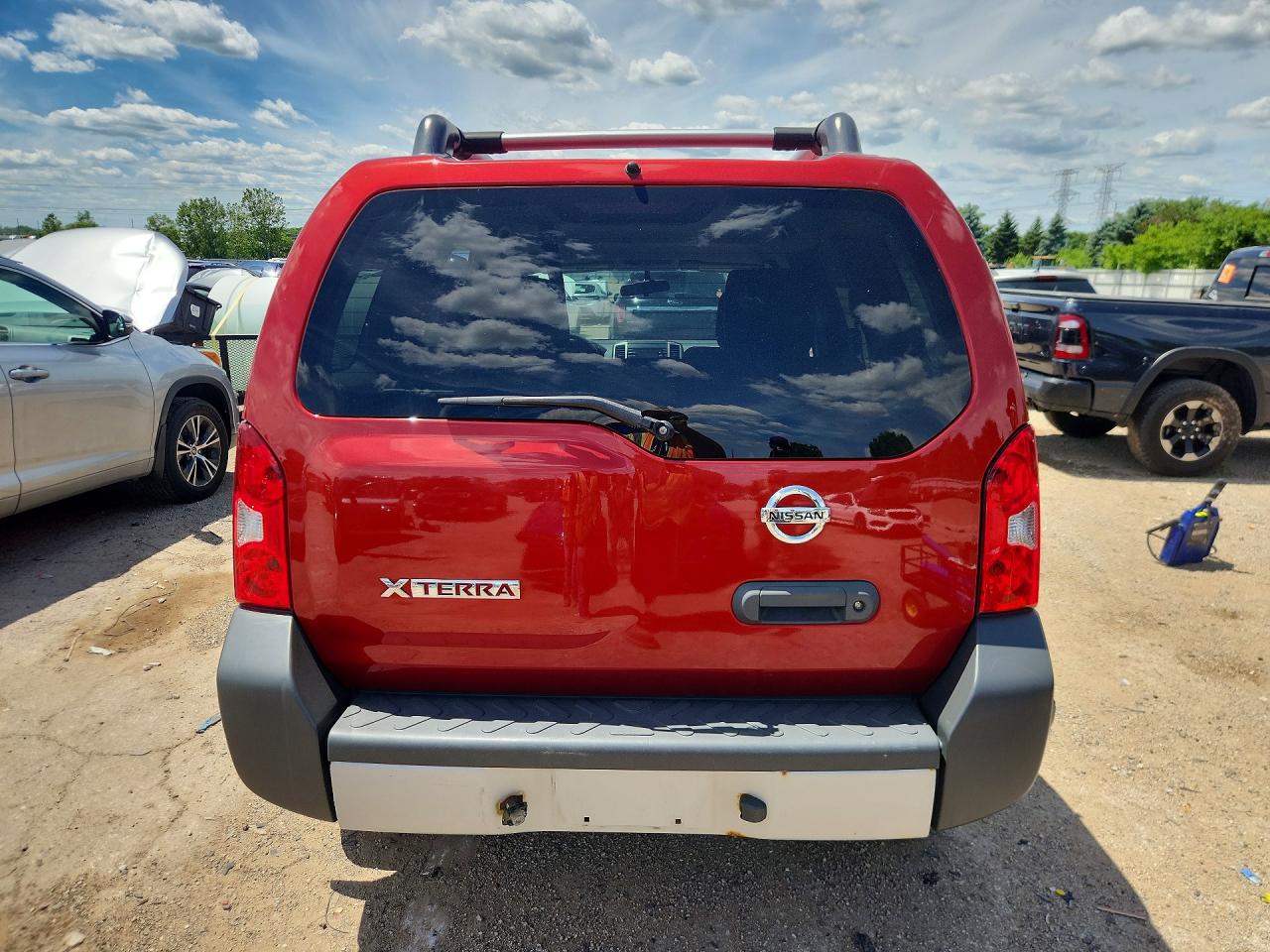 2013 NISSAN XTERRA